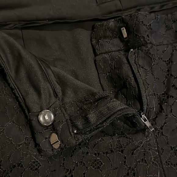 Torrid size 16 black plus size shorts - Picture 6 of 10